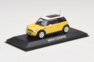 Mini Cooper S R53 Yellow With Yellow Panoramic Roof Minichamps 1:43 MINI029 Diecast - image 2 of 4