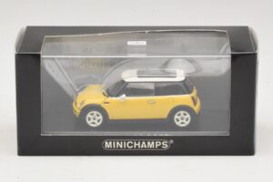 Mini Cooper S R53 Yellow With Yellow Panoramic Roof Minichamps 1:43 MINI029 Diecast - image 4 of 4