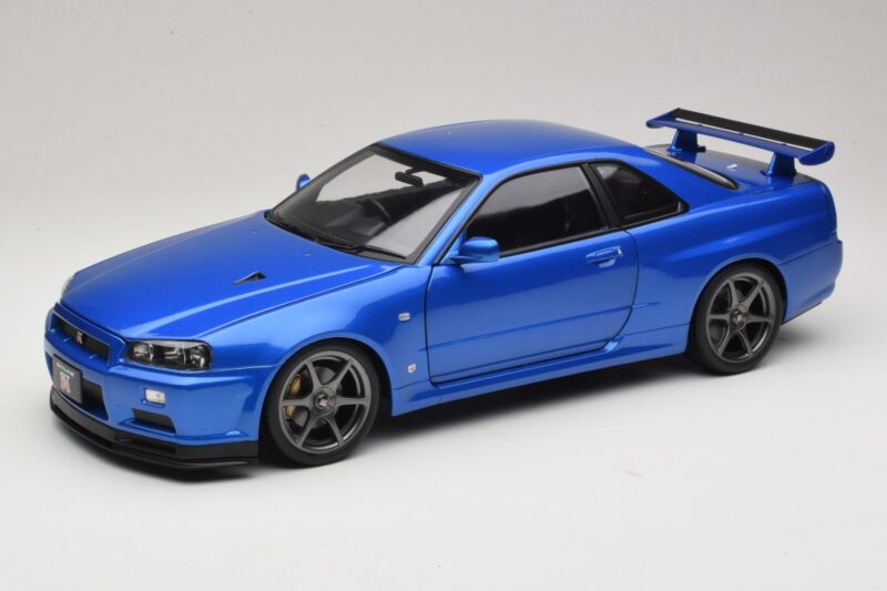 Nissan Skyline GT-R R34 V-Spec II Blue Metallic OEM Wheels KK-Scale 1:12 Nissan Skyline GT-R R34 V-Spec II Blue Metallic OEM Wheels KK-Scale 1:12 KKDC120211-1 Diecast
