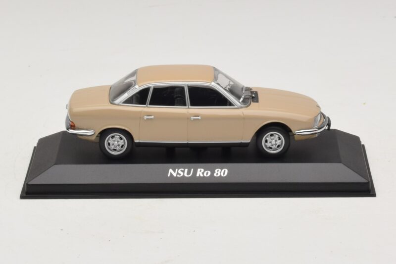 NSU Ro 80 Beige Maxichamps 1:43 NSU Ro 80 Beige Maxichamps 1:43 940015401 Diecast