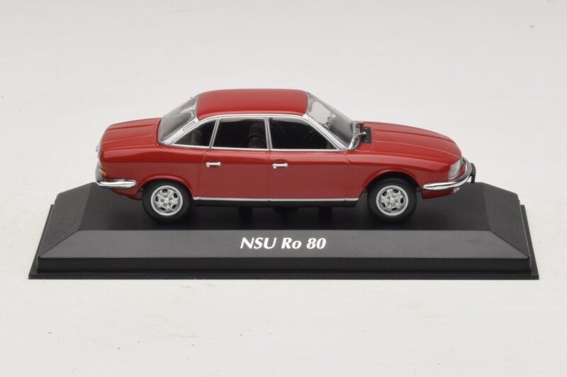 NSU Ro 80 Red Maxichamps 1:43 940015402 Diecast