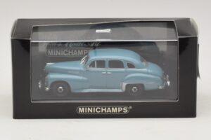 Opel Kapitän Blue Minichamps 1:43 430043308 Diecast - image 5 of 5