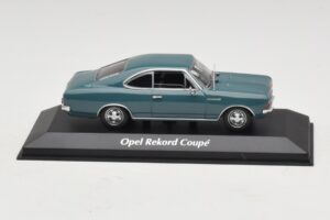 Opel Rekord C Coupe Blue Maxichamps 1:43 940046121 Diecast