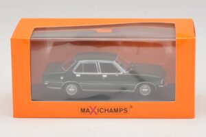 Opel Rekord D Dark Green Maxichamps 1:43 940044001 Diecast - image 5 of 5