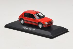 Peugeot 205 GTi Red Maxichamps 1:43 940112300 Diecast - image 3 of 5