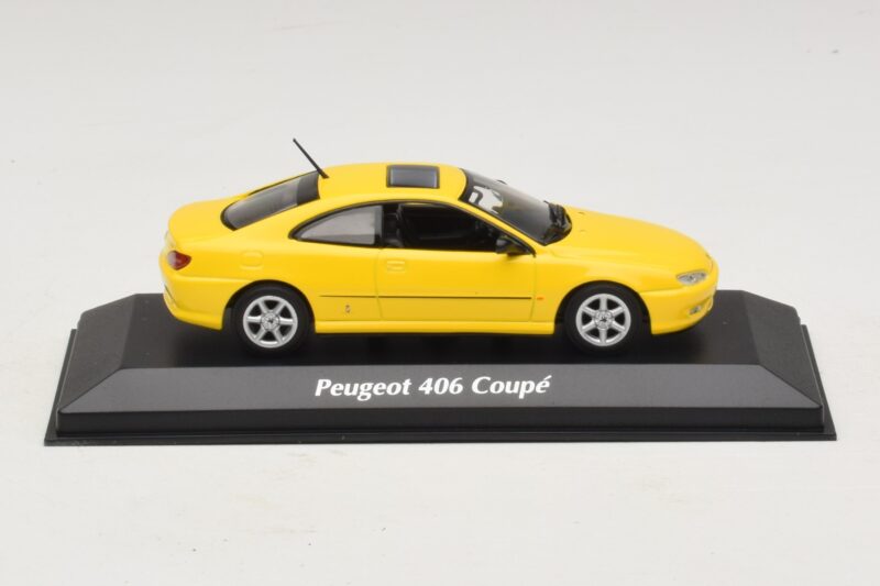 Peugeot 406 Coupe Yellow Maxichamps 1:43 Peugeot 406 Coupe Yellow Maxichamps 1:43 940112621 Diecast