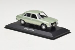 Peugeot 504 Light Green Metallic Maxichamps 1:43 940112501 Diecast - image 3 of 5