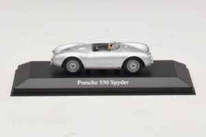 Porsche 550 Spyder Silver Maxichamps 1:43 940066030 Diecast