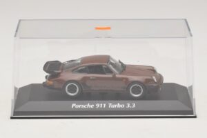 Porsche 911 930 Turbo 3.3 Brown Maxichamps 1:43 940069001 Diecast - image 4 of 5