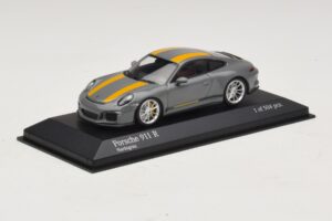 Porsche 911 991.1 R Grey Minichamps 1:43 410066232 Diecast - image 2 of 5