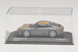 Porsche 911 991.1 R Grey Minichamps 1:43 410066232 Diecast - image 4 of 5