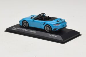 Porsche 911 991.1 Turbo S Cabriolet Blue Minichamps 1:43 410067182 Diecast - image 3 of 5