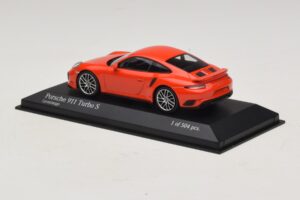 Porsche 911 991.1 Turbo S Orange Minichamps 1:43 410067171 Diecast - image 3 of 5