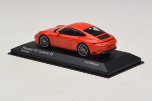 Porsche 911 991.2 Carrera 4S Orange Minichamps 1:43 410067241 Diecast - image 3 of 5