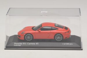 Porsche 911 991.2 Carrera 4S Orange Minichamps 1:43 410067241 Diecast - image 4 of 5