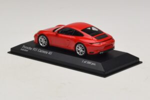 Porsche 911 991.2 Carrera 4S Red Minichamps 1:43 410067240 Diecast - image 3 of 5