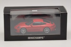 Porsche 911 991.2 Carrera 4S Red Minichamps 1:43 410067240 Diecast - image 5 of 5