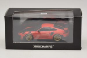 Porsche 911 991.2 GT2 RS Orange Minichamps 1:43 410067229 Diecast - image 5 of 5