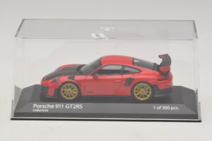 Porsche 911 991.2 GT2 RS Red Minichamps 1:43 410067227 Diecast - image 4 of 5