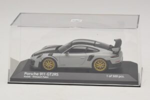 Porsche 911 991.2 GT2 RS Weissach Package Chalk Minichamps 1:43 410067220 Diecast - image 4 of 5