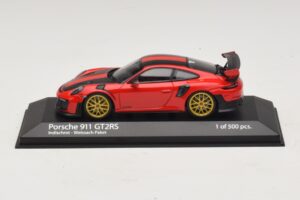 Porsche 911 991.2 GT2 RS Weissach Package Red Minichamps 1:43 410067221 Diecast