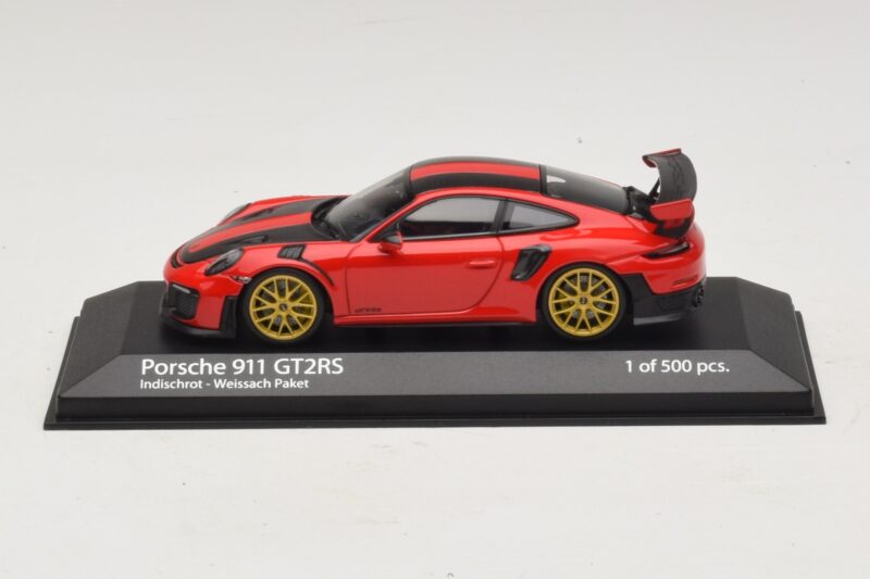 Porsche 911 991.2 GT2 RS Weissach Package Red Minichamps 1:43 410067221 Diecast