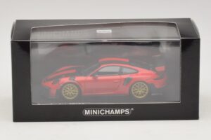 Porsche 911 991.2 GT2 RS Weissach Package Red Minichamps 1:43 410067221 Diecast - image 5 of 5