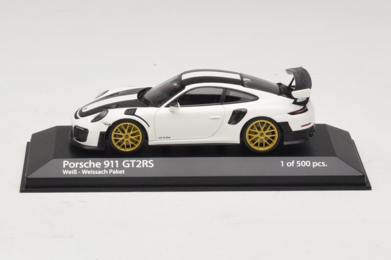 Porsche 911 991.2 GT2 RS Weissach Package White Minichamps 1:43 Porsche 911 991.2 GT2 RS Weissach Package White Minichamps 1:43 410067222 Diecast