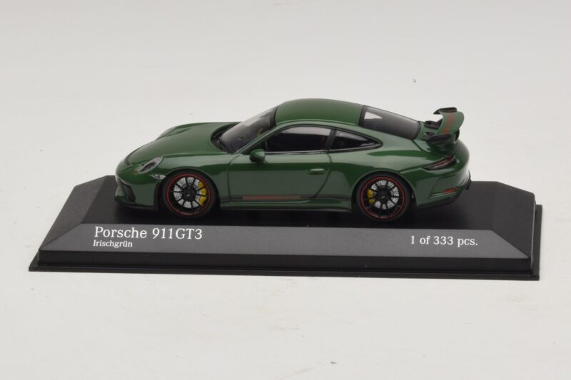 Porsche 911 991.2 GT3 Green Minichamps 1:43 Porsche 911 991.2 GT3 Green Minichamps 1:43 410066028 Diecast