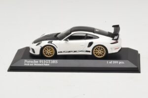 Porsche 911 991.2 GT3 RS White With Weissach Package Minichamps 1:43 410067022 Diecast