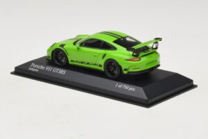 Porsche 911 991 GT3 RS Green Minichamps 1:43 410063224 Diecast - image 3 of 5