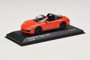 Porsche 911 991 Targa 4 GTS Orange Minichamps 1:43 410067341 Diecast - image 2 of 5