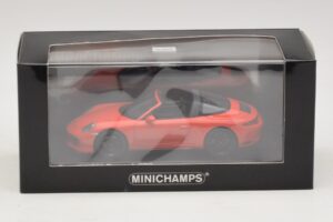 Porsche 911 991 Targa 4 GTS Orange Minichamps 1:43 410067341 Diecast - image 5 of 5