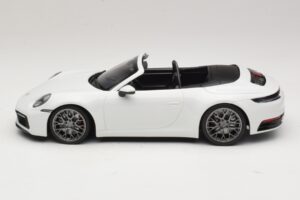 Porsche 911 992 Carrera 4S Cabriolet White Minichamps 1:18 155067330 Diecast - image 3 of 6