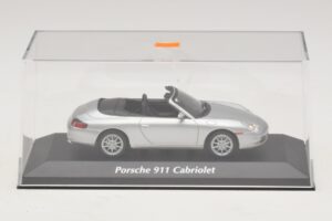 Porsche 911 996 Cabriolet Silver Maxichamps 1:43 940061031 Diecast - image 4 of 5