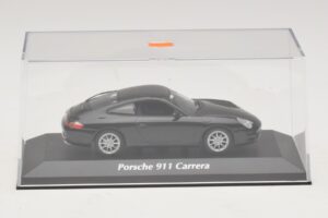Porsche 911 996 Carrera Black Maxichamps 1:43 940061020 Diecast - image 4 of 5