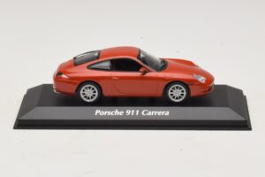 Porsche 911 996 Carrera Orange Metallic Maxichamps 1:43 940061021 Diecast