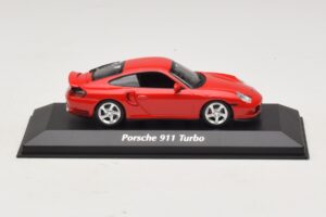Porsche 911 996 Turbo Red Maxichamps 1:43 940069300 Diecast