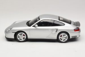 Porsche 911 996 Turbo Silver KK-Scale 1:18 KKDC181471 Diecast - image 3 of 6