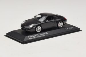 Porsche 911 997 Carrera 4S Grey Metallic Minichamps 1:43 403066430 Diecast - image 2 of 5