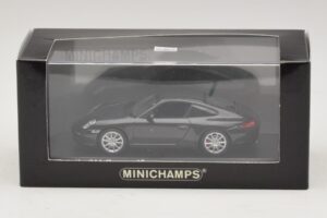 Porsche 911 997 Carrera 4S Grey Metallic Minichamps 1:43 403066430 Diecast - image 5 of 5