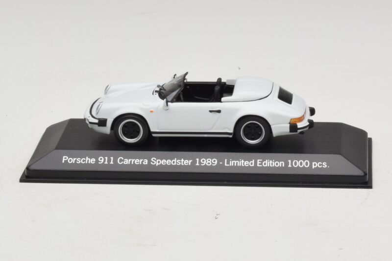 Porsche 911 G-Series Carrera Speedster White Limited Edition Minichamps 1:43 MAP02002608 Diecast