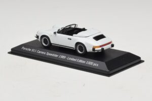 Porsche 911 G-Series Carrera Speedster White Limited Edition Minichamps 1:43 MAP02002608 Diecast - image 3 of 5
