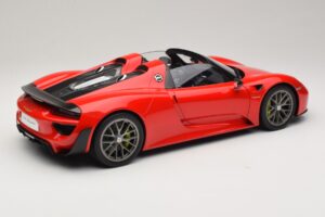 Porsche 918 Spyder Weissach Package Guards Red AUTOart 1:12 12122 Diecast - image 3 of 8