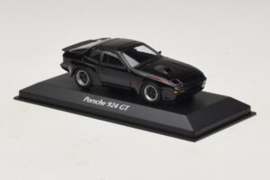 Porsche 924 GT Black Maxichamps 1:43 940066124 Diecast - image 3 of 5