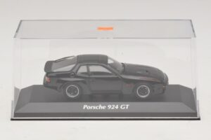 Porsche 924 GT Black Maxichamps 1:43 940066124 Diecast - image 4 of 5