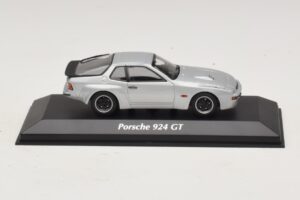 Porsche 924 GT Silver Maxichamps 1:43 940066122 Diecast