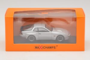 Porsche 924 GT Silver Maxichamps 1:43 940066122 Diecast - image 5 of 5
