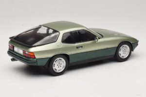 Porsche 924 Turbo Light Green & Dark Green MCG 1:18 MCG18660 Diecast - image 2 of 6