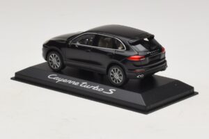 Porsche Cayenne 958 Turbo S Black Minichamps 1:43 WAP0200220E Diecast - image 3 of 5